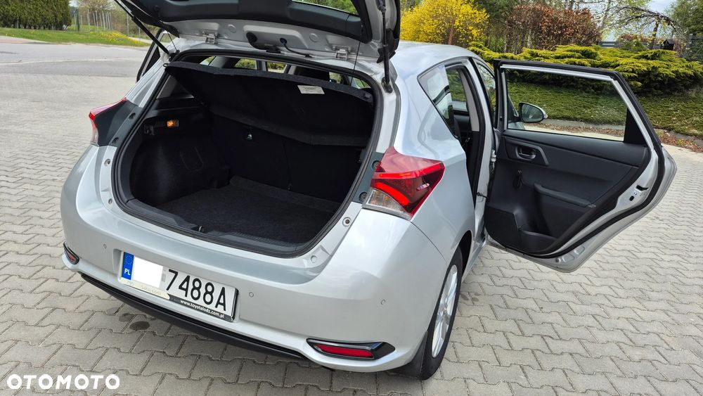 Toyota Auris - 6