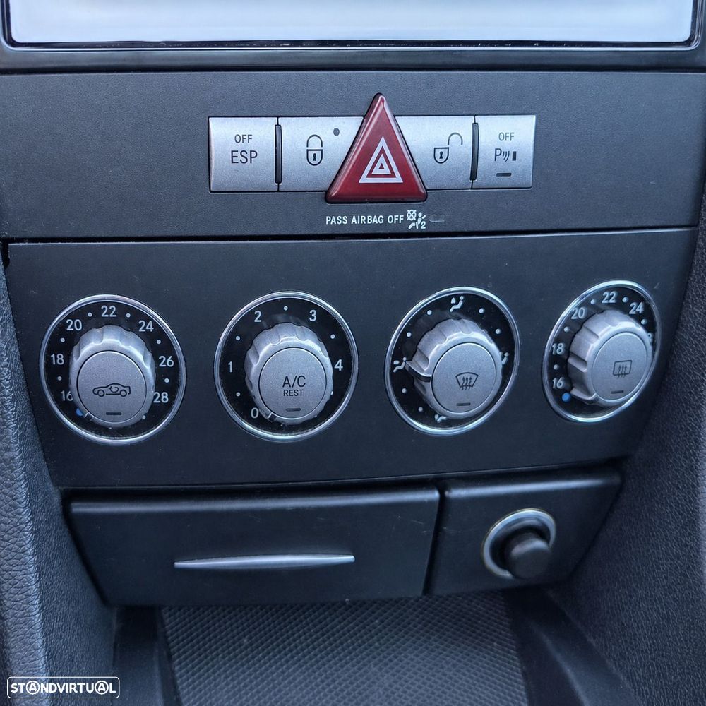 Mercedes-Benz SLK 200 K - 25