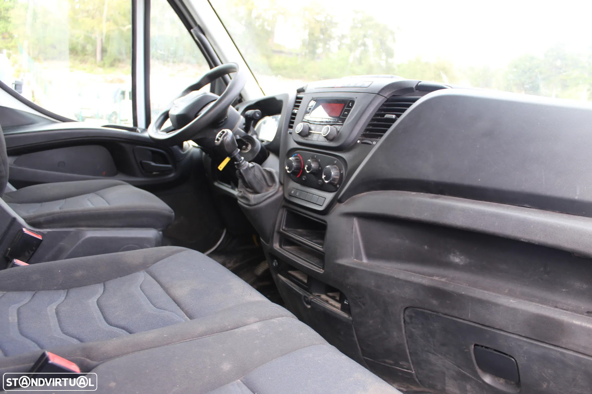 Iveco DAILY 35-140 CAB/DUPLA - 9