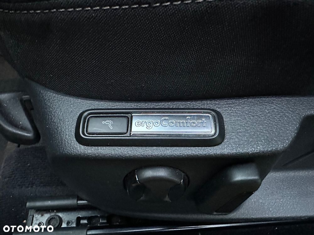 Volkswagen Passat 1.4 TSI BMT ACT Highline DSG - 19