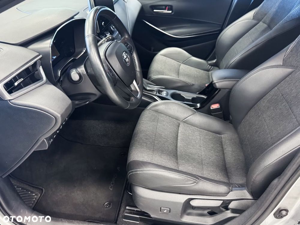 Toyota Corolla 1.8 Hybrid Comfort - 8