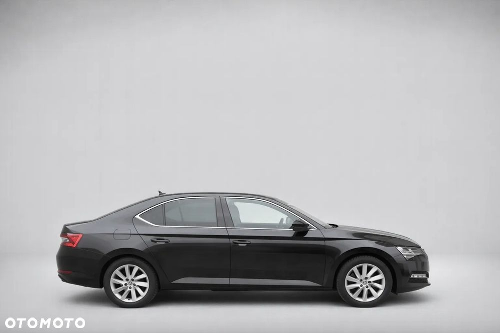 Skoda Superb 2.0 TSI 4x4 L&K DSG - 2