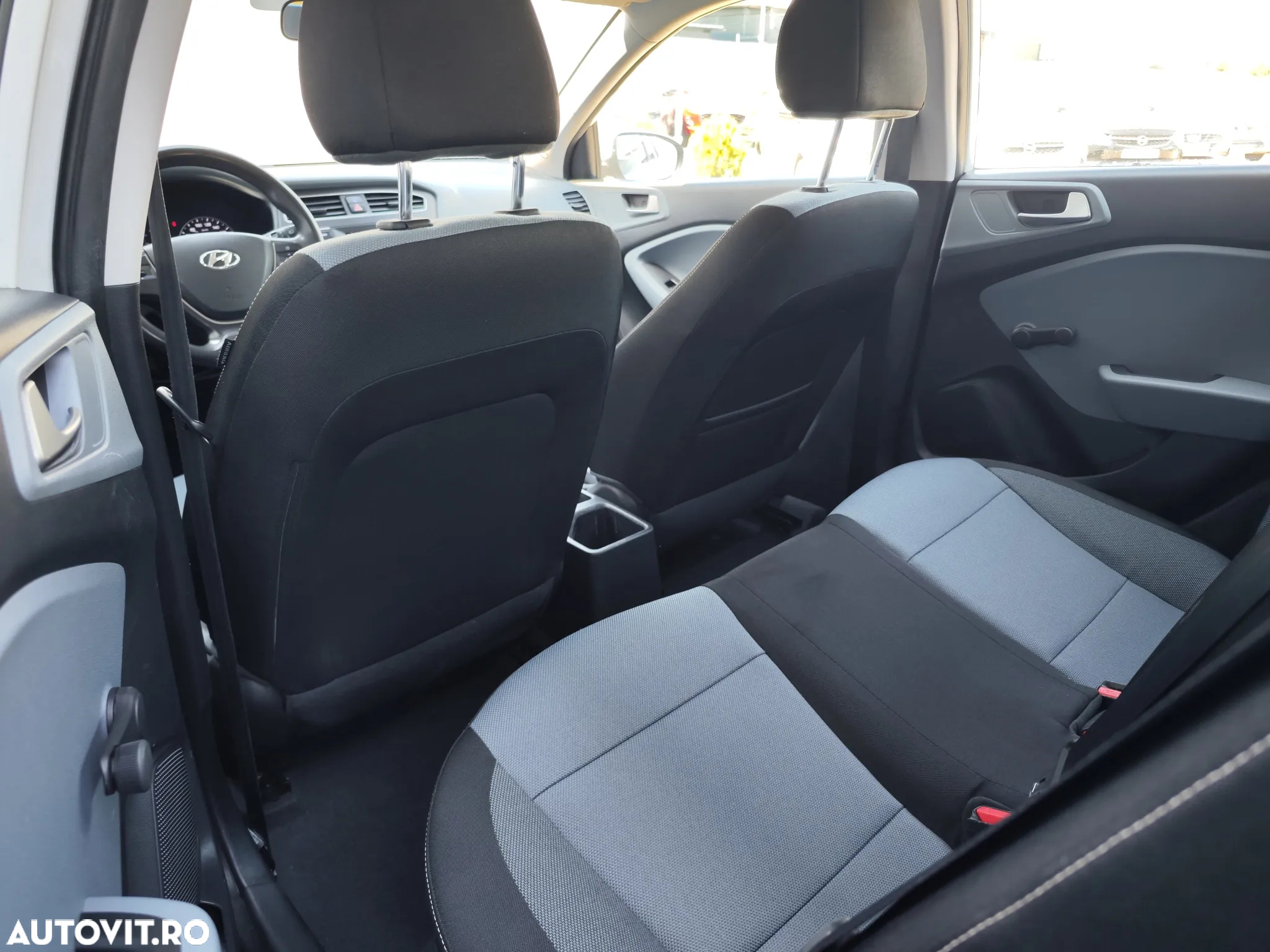Hyundai i20 1.25 75CP M/T Comfort - 13