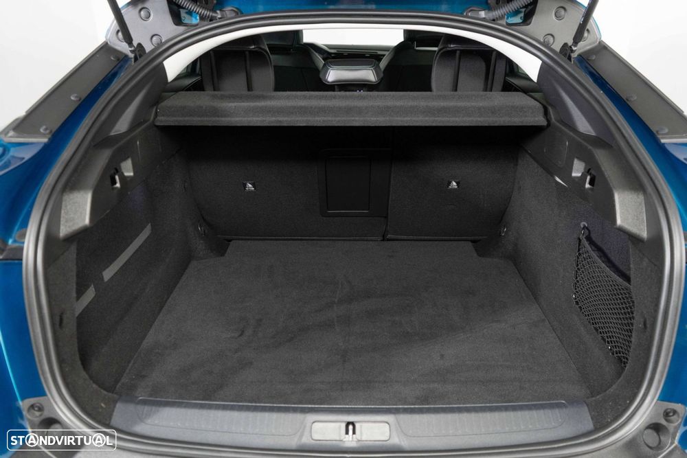 Peugeot 408 1.2 Hybrid Allure e-DCS6 - 13