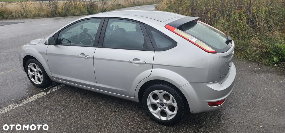 Ford Focus Turnier 1.6 TDCi Trend - 12