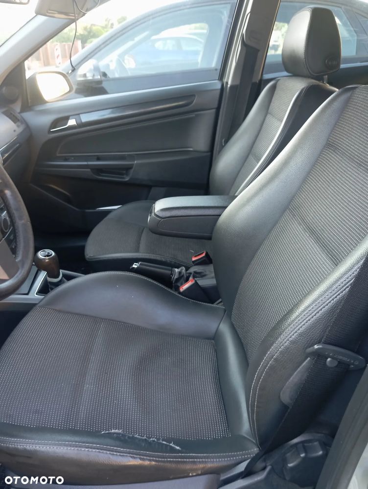 Opel Astra 1.6 - 4
