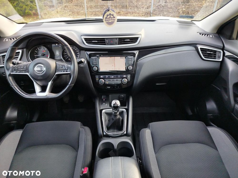 Nissan Qashqai - 22