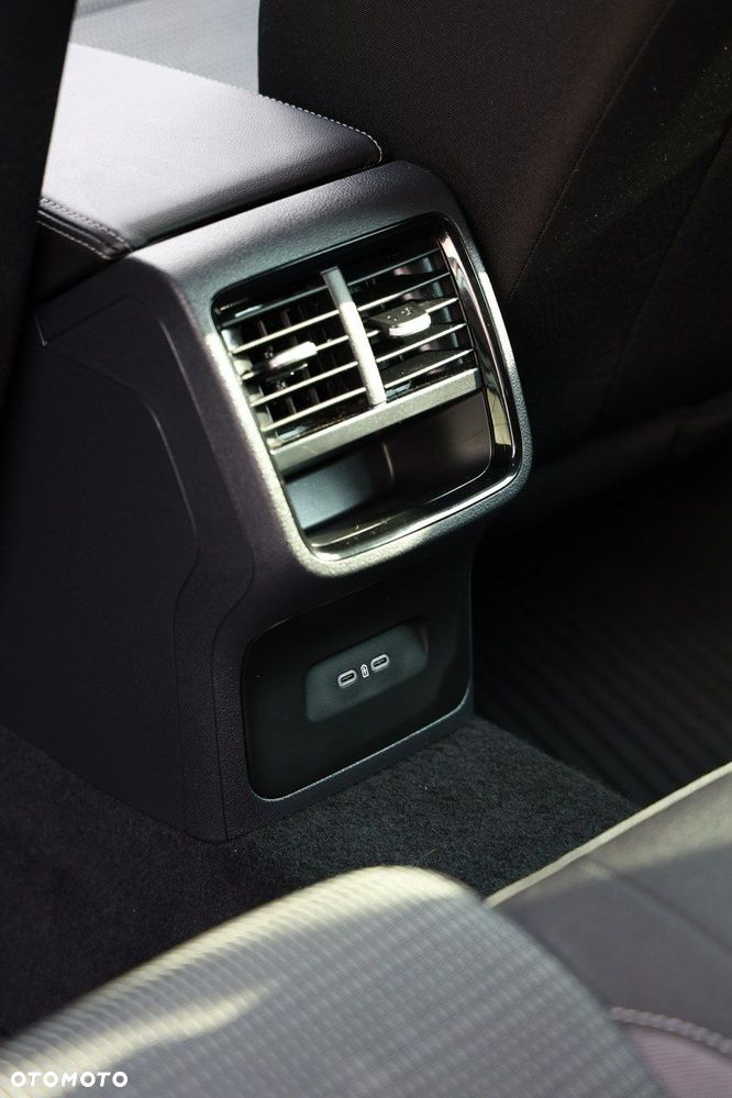 Skoda Octavia 1.5 TSI Selection - 36