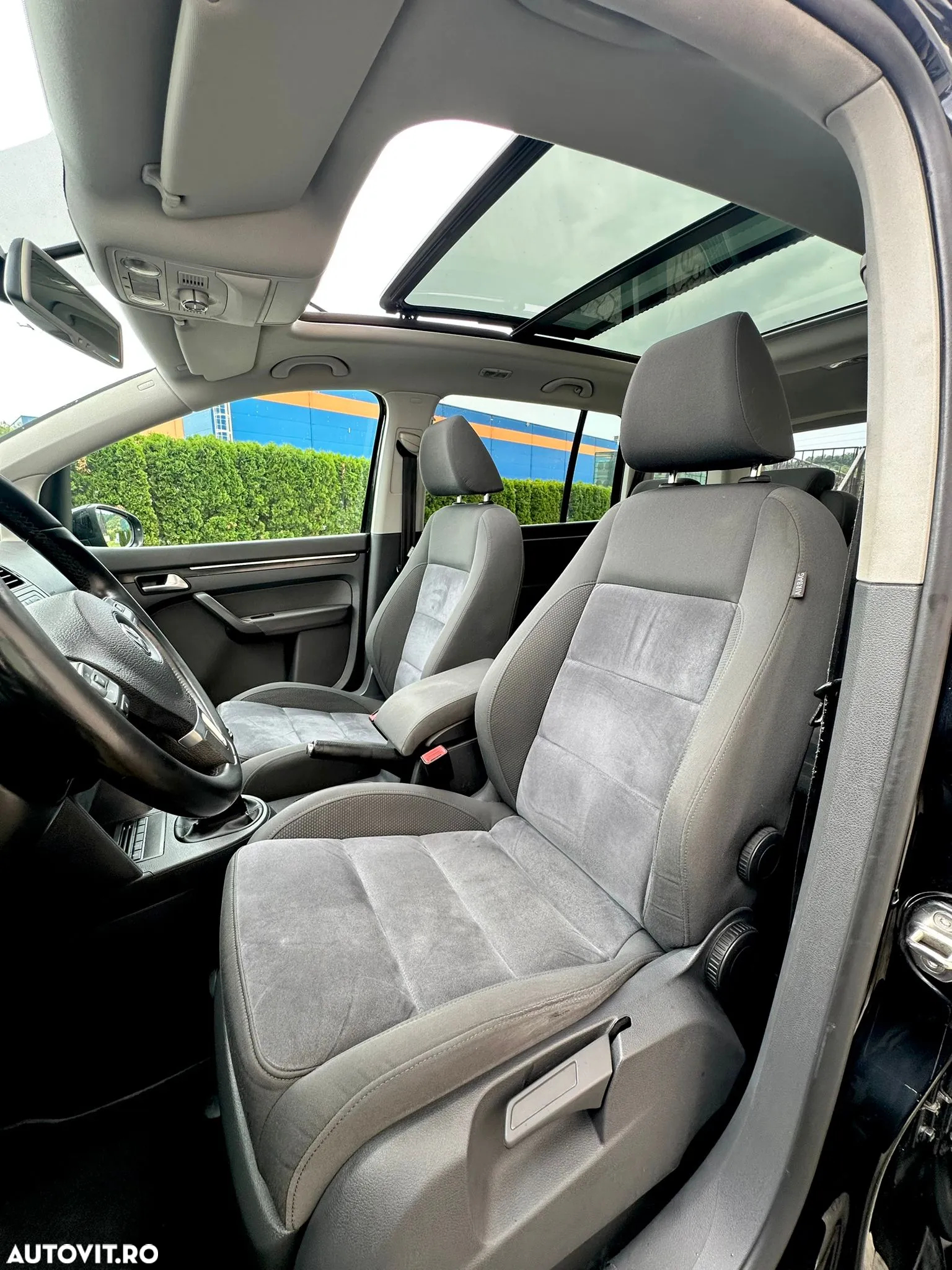 Volkswagen Touran 1.6 TDI BlueMotion Technology Comfortline - 7