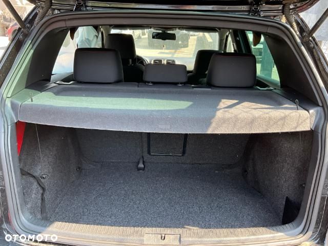 Volkswagen Golf 2.0 GTI - 7