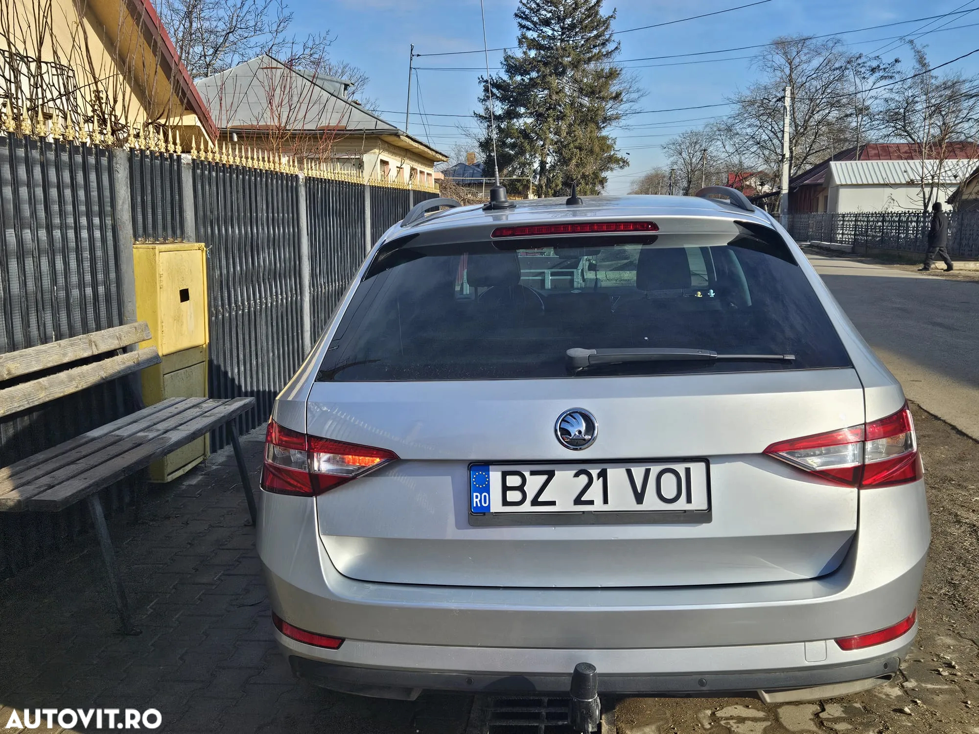 Skoda Superb 2.0 TDI DSG Ambition - 16