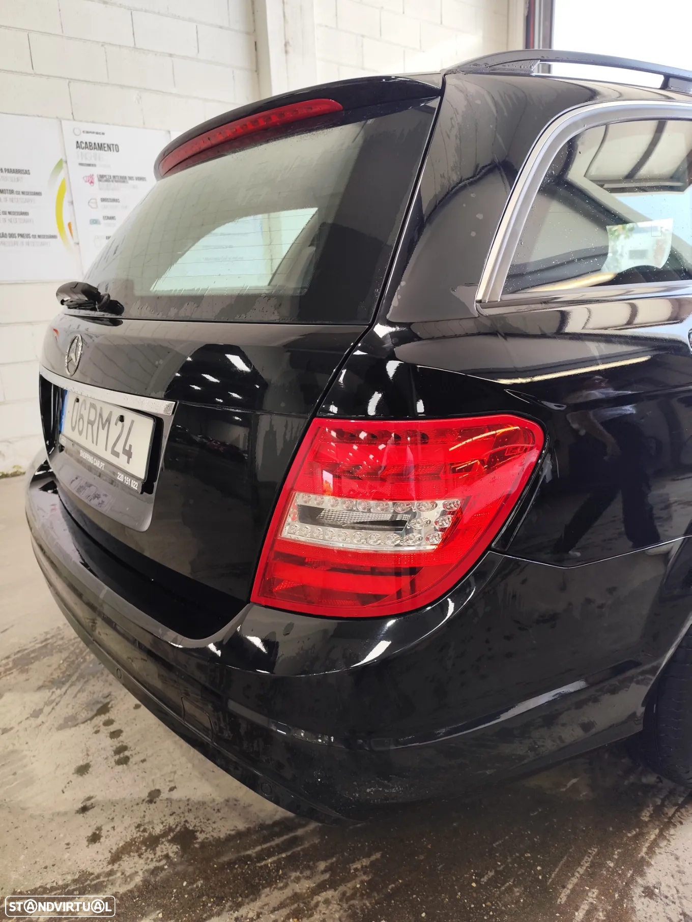 Mercedes-Benz C 200 - 5