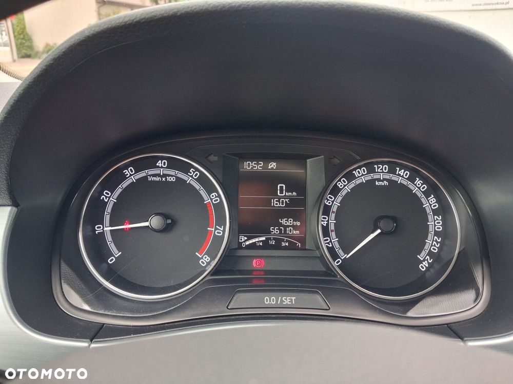 Skoda Fabia - 18