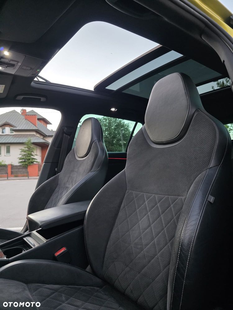 Skoda Superb 2.0 TSI Active DSG - 25