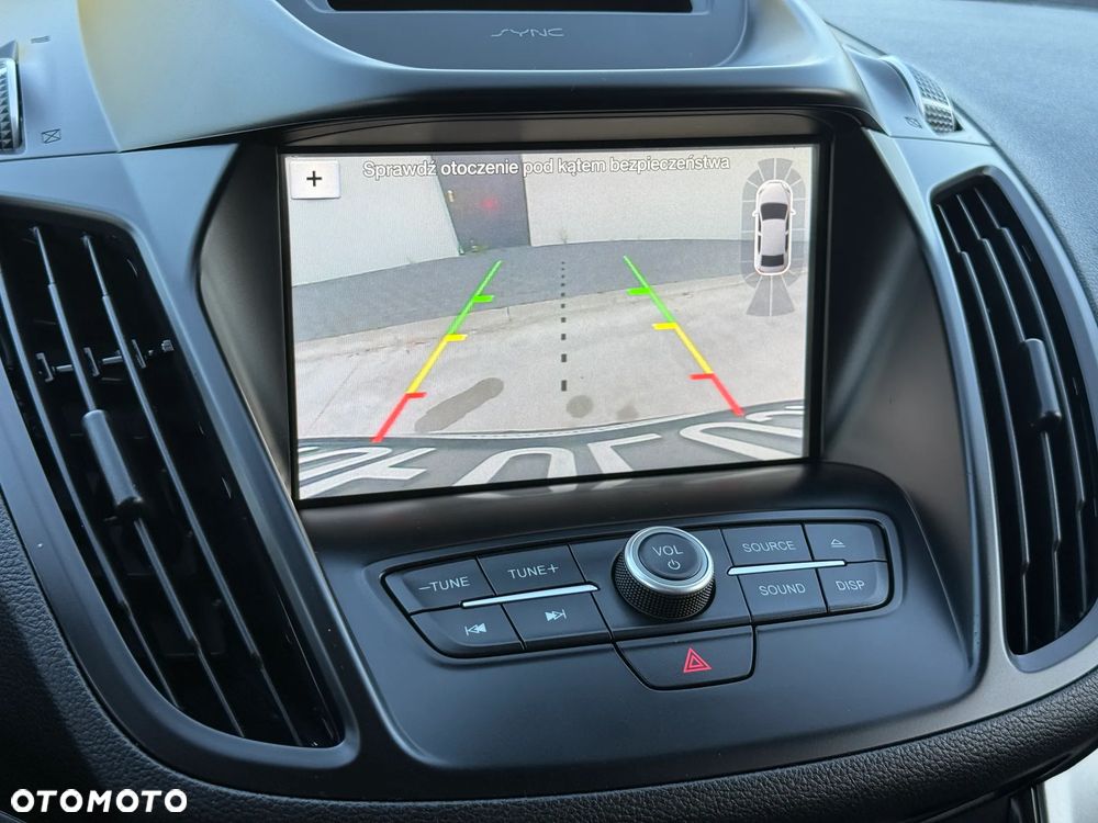 Ford Kuga - 32
