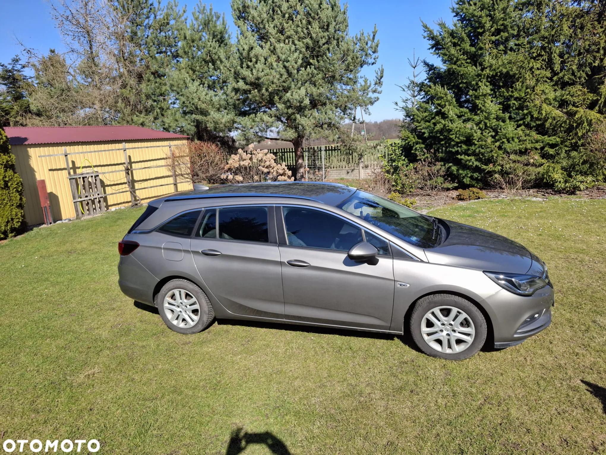 Opel Astra IV 1.6 CDTI Sport - 3