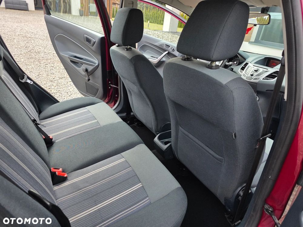 Ford Fiesta 1.25 Trend - 33