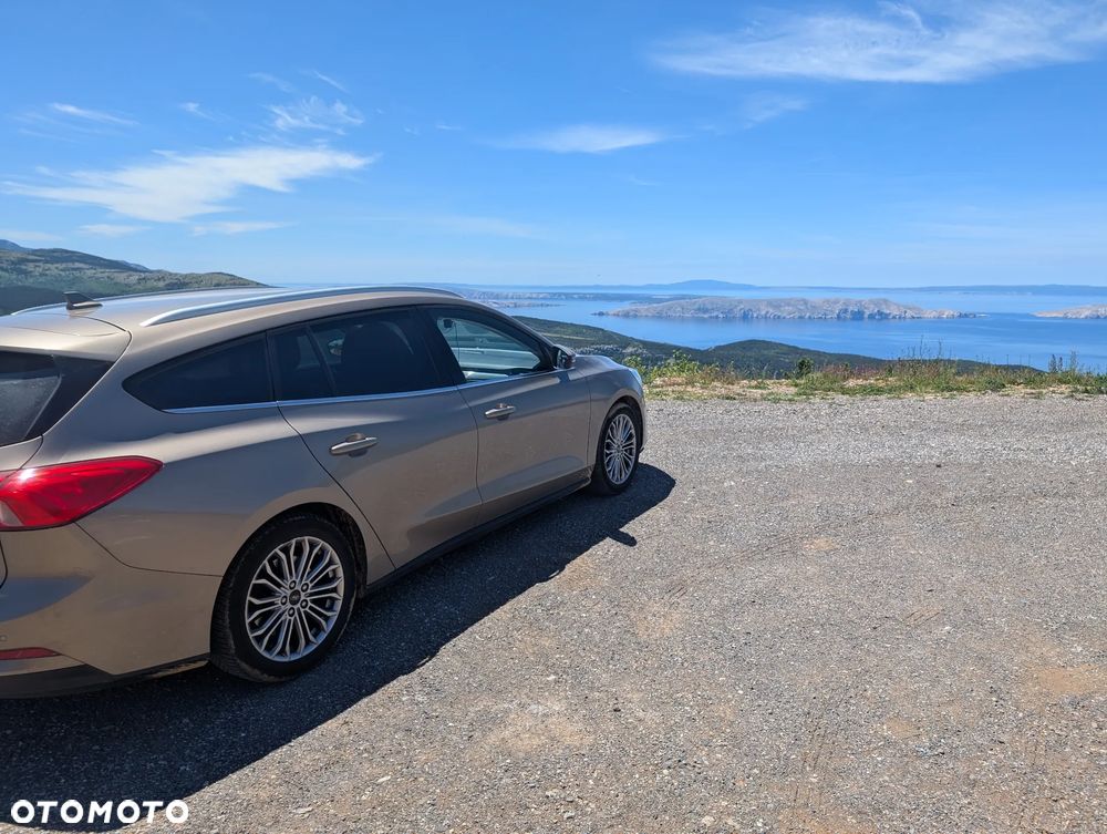Ford Focus 1.5 EcoBoost Titanium ASS PowerShift - 8