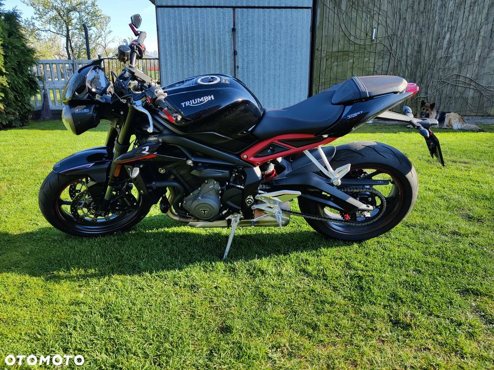 Triumph Street Triple - 2