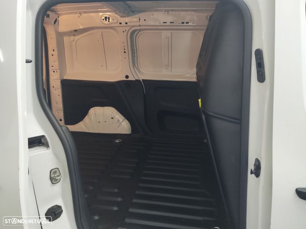 Citroën Berlingo Outro - 26