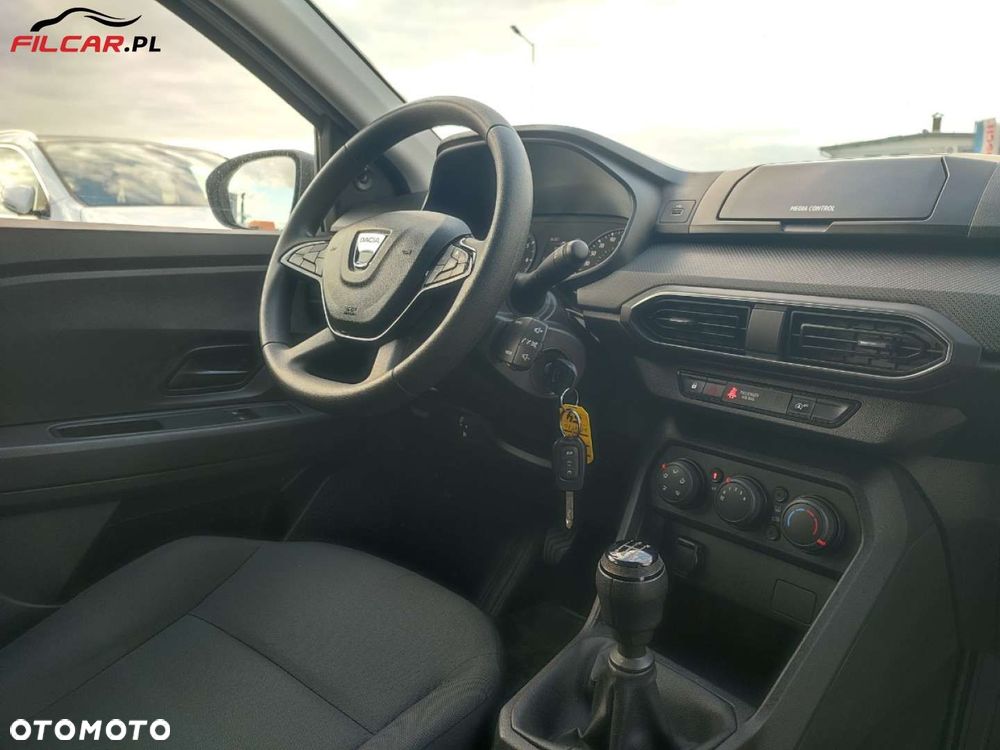 Dacia Sandero - 9