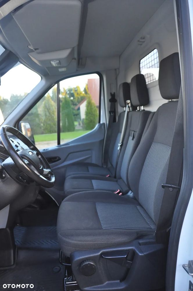 Ford Transit - 34