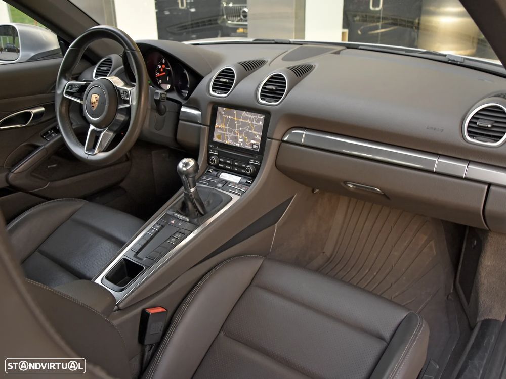 Porsche 718 Cayman 2.0 T - 10