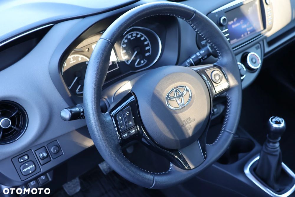 Toyota Yaris 1.5 Active - 15