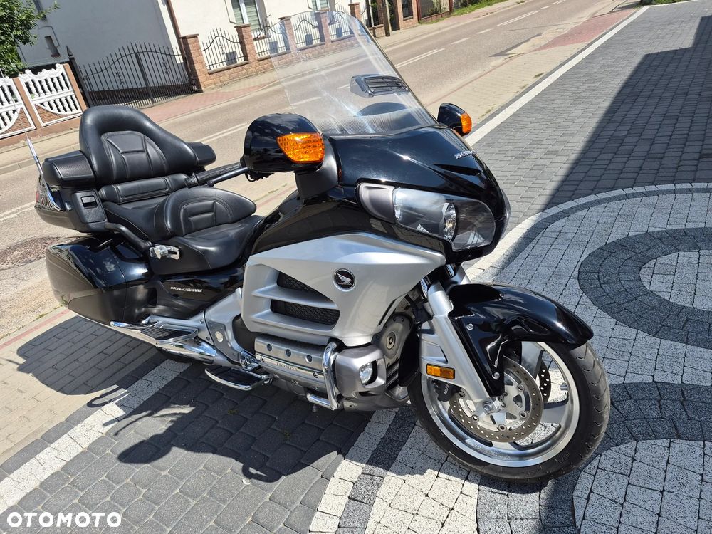Honda GL - 4