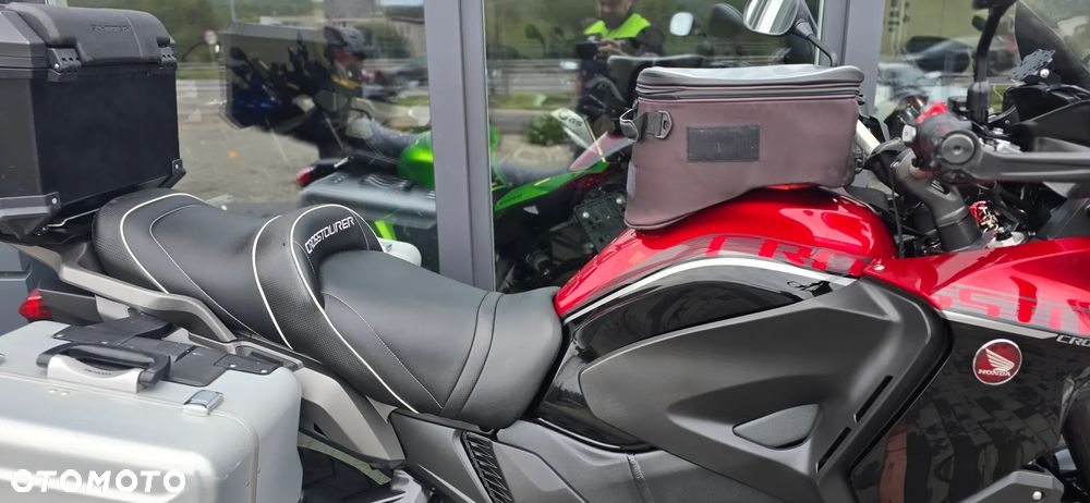 Honda VFR - 25
