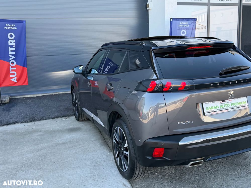 Peugeot 2008 PureTech 130 EAT8 GT Pack - 22