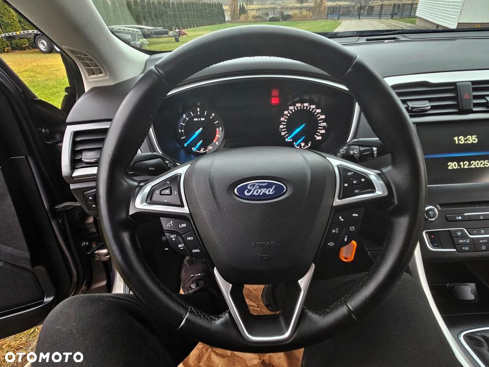 Ford Mondeo 2.0 TDCi Titanium - 36