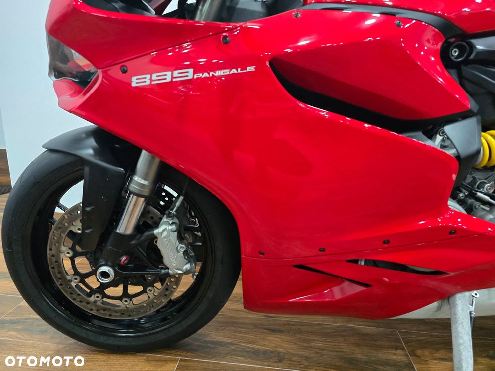 Ducati Panigale 899 - 19