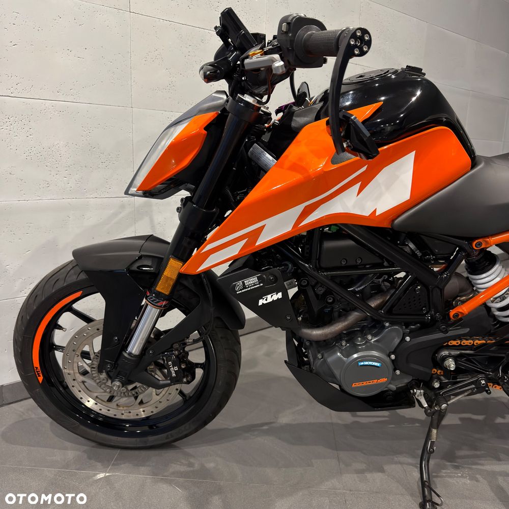 KTM Duke 125 - 10