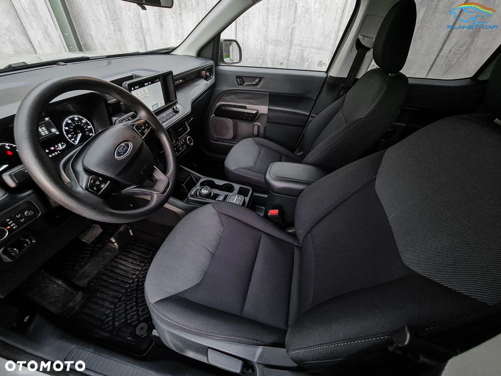 Ford Maverick - 16
