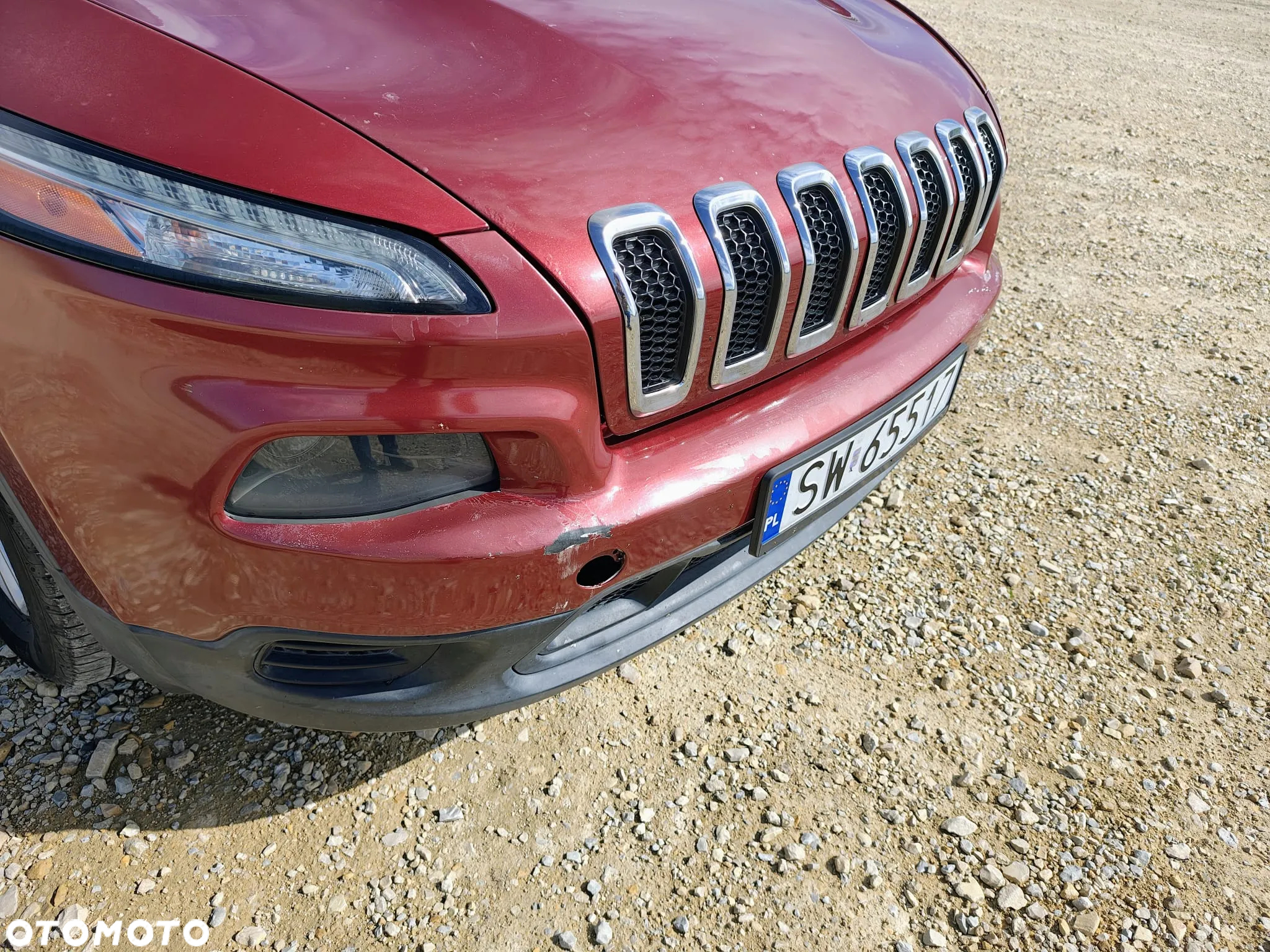 Jeep Cherokee - 8