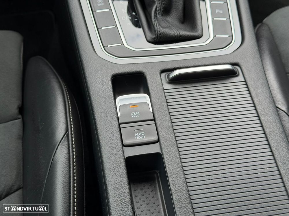 VW Arteon 2.0 TDI Elegance DSG - 50