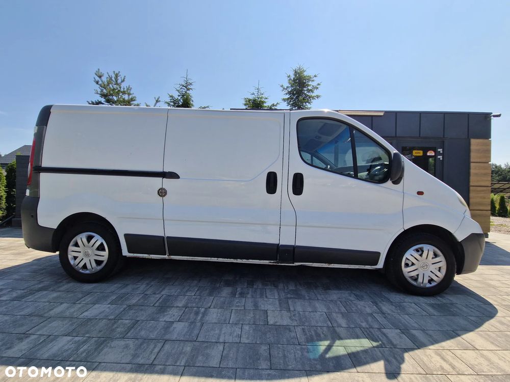 Opel Vivaro - 6