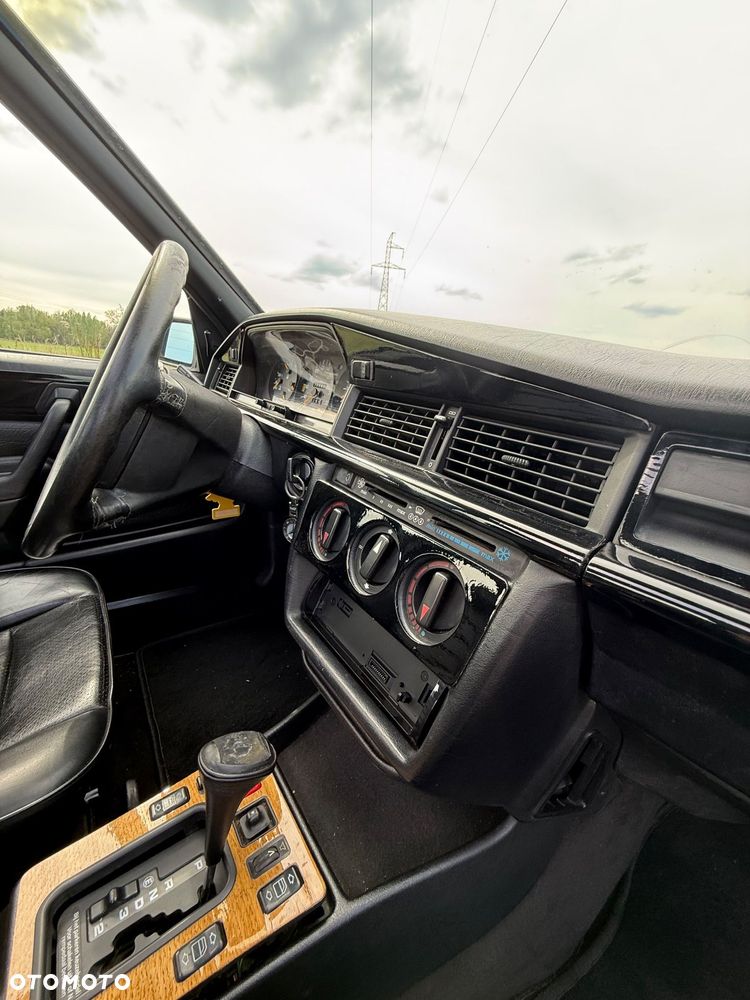 Mercedes-Benz W201 (190) - 36