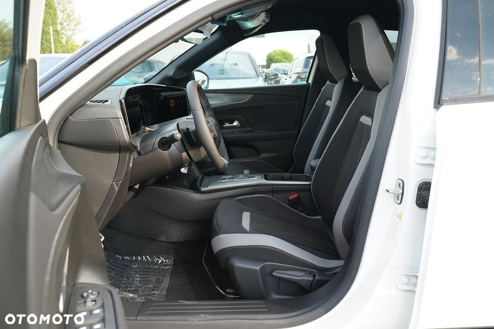 Opel Mokka 1.2 T GS S&S - 11