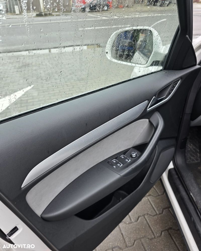 Audi Q3 2.0 TDI Quattro S tronic - 10
