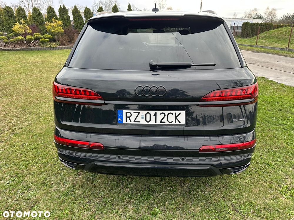 Audi Q7 - 7
