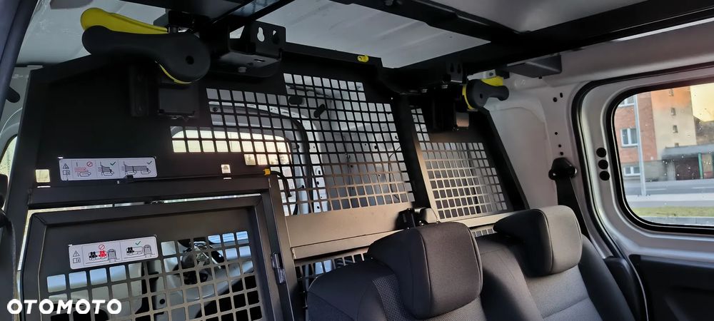 Toyota Proace City - 15