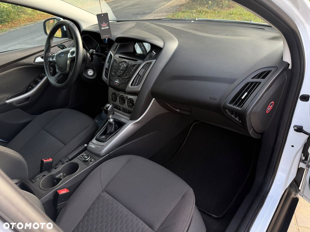 Ford Focus 1.0 EcoBoost Titanium - 16