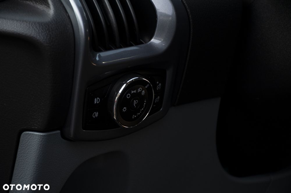 Ford Tourneo Custom 310 L1H1 VA Autm Titanium Business Edition - 23