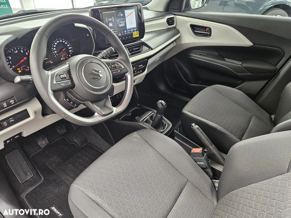 Suzuki Swift 1.2 Dualjet 12V 5MT MHEV Passion - 12