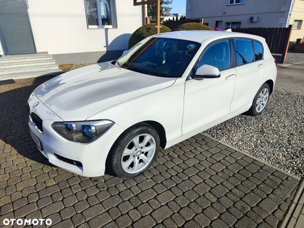 BMW Seria 1 116i - 13
