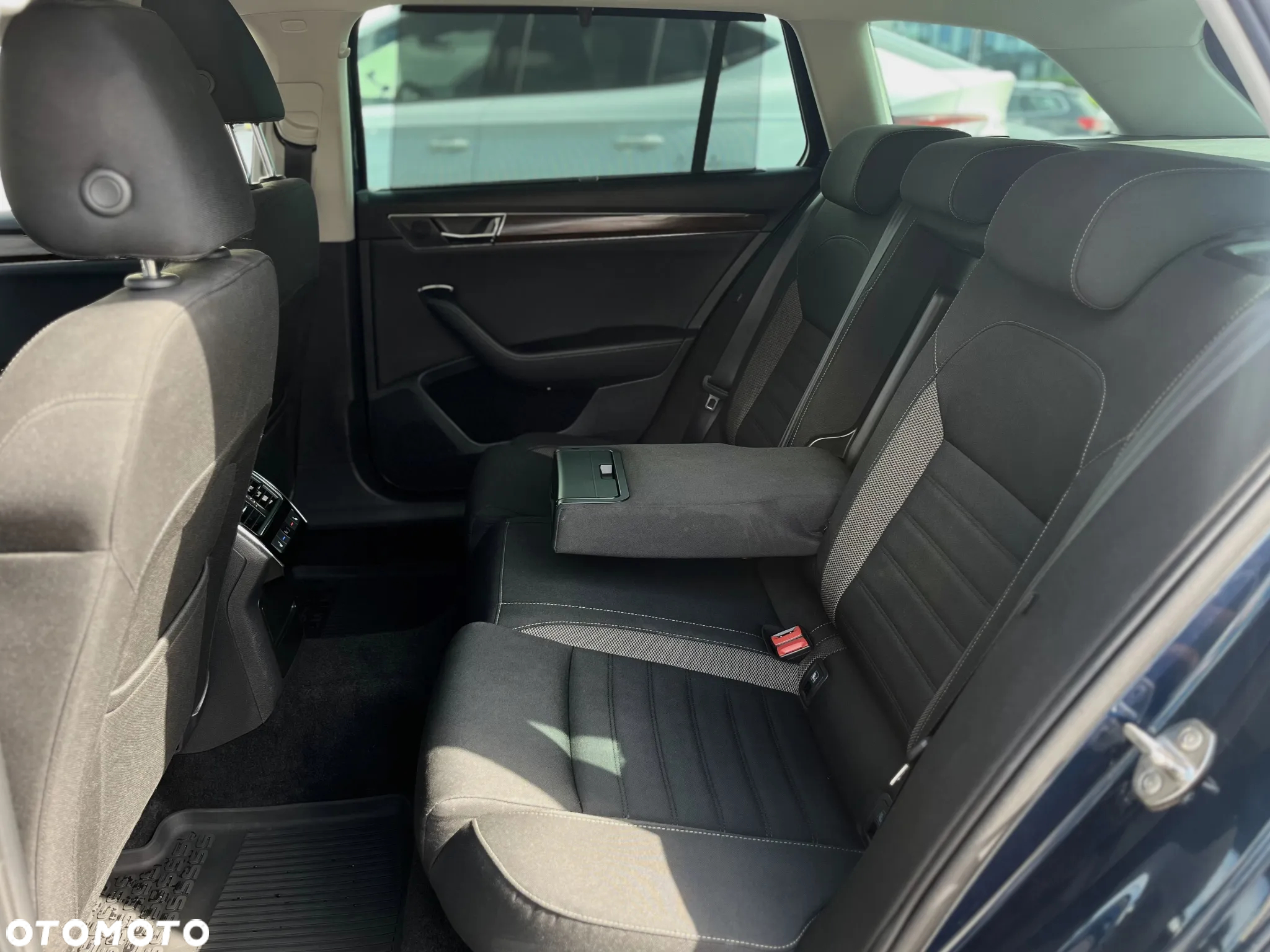 Skoda Superb 2.0 TSI 4x4 Scout DSG - 34
