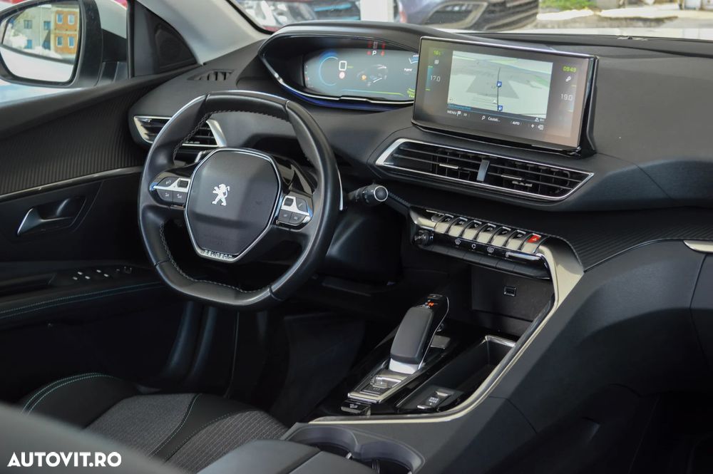Peugeot 3008 PHEV 300 EAT8 4X4 Allure Pack - 5