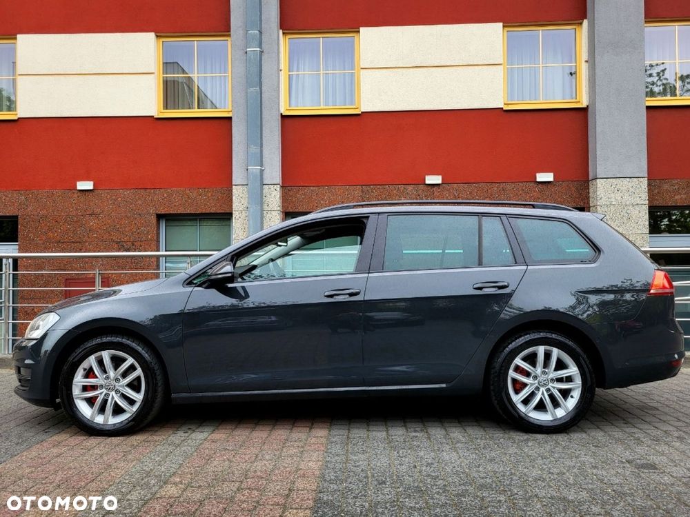 Volkswagen Golf - 3